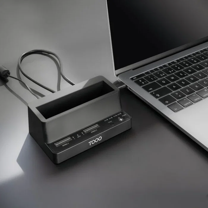 Tooq TQDS-502B Docking Station para SSD M.2 NVMe/SATA y HDD/SSD SATA Tooq TQDS-502B Docking Station para SSD M.2 NVMe/SATA y HDD/SSD SATA